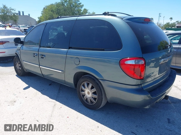 2007 Chrysler Town & Country Touring with VIN 2A4GP54LX7R183977, listed as a IAAI auction lot 42049186 with Not Provided miles and . Bid and sale history available at DreamBid. Image 3.