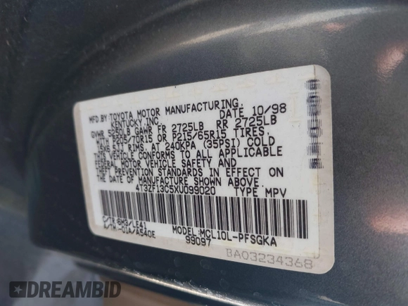 1999 Toyota Sienna LE with VIN 4T3ZF13C5XU099020, listed as a IAAI auction lot 41709287 with 206,884 mi miles. Bid and sale history available at carsss.com. Image 9.