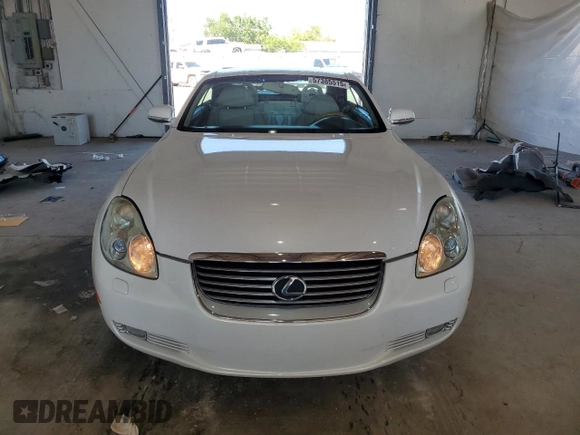 2003 Lexus SC 430 z VIN JTHFN48YX30045320, wystawiony jako Copart lot #57385515 z przebiegiem 104 178 mil mil oraz Szkoda całkowita • Salvage title. Historia ofert i sprzedaży dostępna na DreamBid. Obrazek 5.