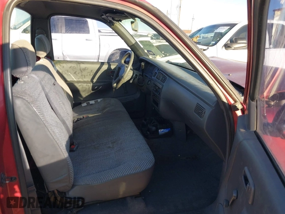 1993 Toyota T100 DX with VIN JT4VD10A6P0003388, listed as a IAAI auction lot 41685938 with 176,885 mi miles. Bid and sale history available at carsss.com. Image 5.