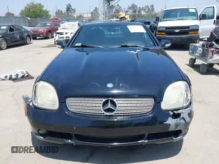 2001 Mercedes-Benz SLK 230/320 with VIN WDBKK65F81F218476, listed as a IAAI auction lot 42450368 with 121,640 mi miles and . Bid and sale history available at DreamBid. Image 12.