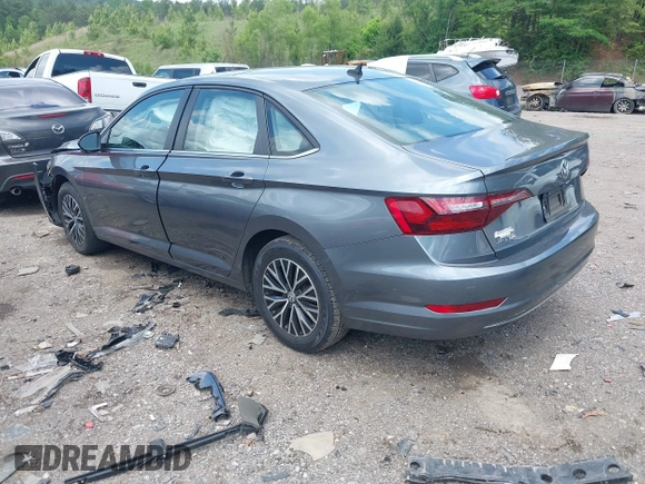 2020 Volkswagen Jetta S with VIN 3VWC57BU8LM103866, listed as a IAAI auction lot 42182114 with 101,311 mi miles and . Bid and sale history available at DreamBid. Image 3.