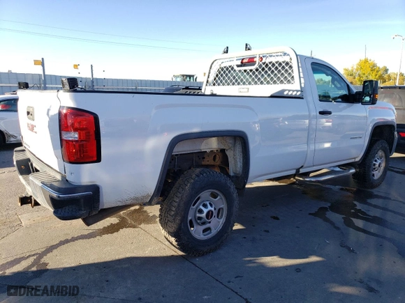 2017 GMC Sierra 2500HD with VIN 1GT02REG8HZ240103, listed as a Copart auction lot 77389314 with 95,967 mi miles and Clean Title. Bid and sale history available at carsss.com. Image 3.