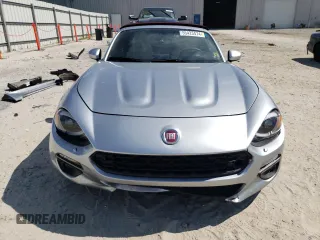 2018 FIAT 124 Spider Abarth z VIN JC1NFAEK0J0138849, wystawiony jako Copart lot #55423474 z przebiegiem 45 121 mil mil oraz Szkody całkowita. Historia ofert i sprzedaży dostępna na DreamBid. Obrazek 5.