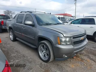 2007 Chevrolet Avalanche 3LT with VIN 3GNFK123X7G115543, listed as a IAAI auction lot 41385003 with Not provided miles and . Bid and sale history available at DreamBid. Image 1.