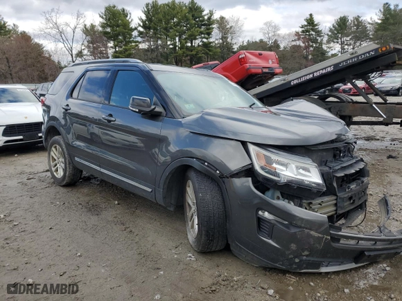 2018 Ford Explorer XLT with VIN 1FM5K8D83JGA90232, listed as a Copart auction lot 52405645 with 0 mi miles and Salvage Title. Bid and sale history available at carsss.com. Image 4.