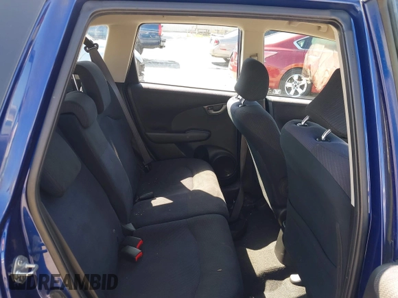 2013 Honda Fit Sport with VIN JHMGE8H52DC033096, listed as a IAAI auction lot 41767007 with 70,398 mi miles. Bid and sale history available at carsss.com. Image 8.