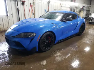 2021 Toyota Supra 3.0 z VIN WZ1DB0C07MW036585, wystawiony jako Copart lot #39852694 z przebiegiem 20 823 mil mil oraz . Historia ofert i sprzedaży dostępna na DreamBid. Obrazek 1.