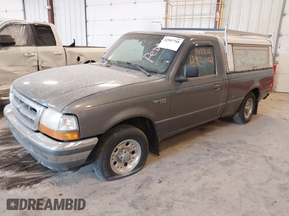 1998 Ford Ranger XL z VIN 1FTYR10CXWUC58486, wystawiony jako IAAI lot #42507768 z przebiegiem 214 343 mil mil oraz . Historia ofert i sprzedaży dostępna na DreamBid. Obrazek 2.
