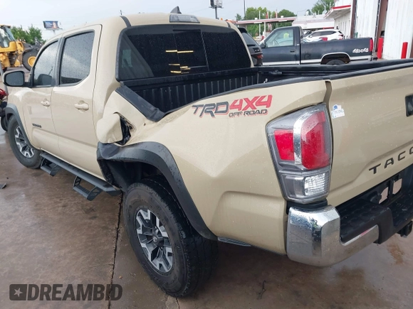 2020 Toyota Tacoma SR5 with VIN 5TFCZ5AN7LX231676, listed as a IAAI auction lot 42596728 with 101,362 mi miles and . Bid and sale history available at DreamBid. Image 3.
