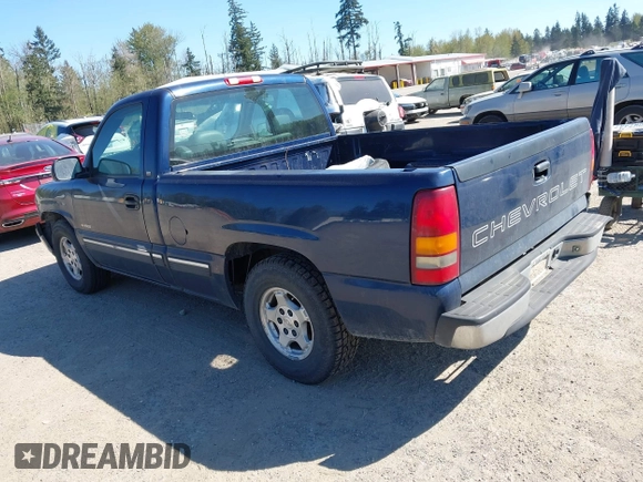 1999 Chevrolet Silverado 1500 with VIN 1GCEC14WXXZ134280, listed as a IAAI auction lot 42040163 with 292,234 mi miles. Bid and sale history available at carsss.com. Image 3.
