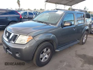 2008 Nissan Pathfinder SE with VIN 5N1AR18U88C606823, listed as a IAAI auction lot 41266052 with 158,182 mi miles. Bid and sale history available at carsss.com. Image 2.
