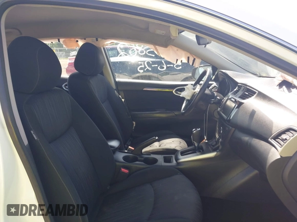 2019 Nissan Sentra S z VIN 3N1AB7AP6KY413233, wystawiony jako IAAI lot #42281572 z przebiegiem 111 297 mil mil oraz . Historia ofert i sprzedaży dostępna na DreamBid. Obrazek 5.