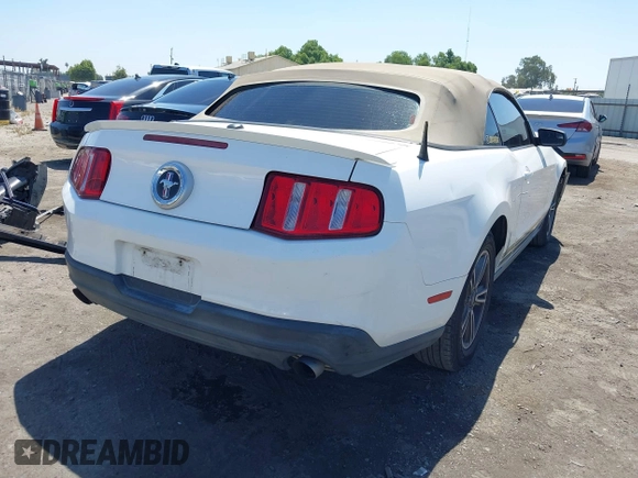 2011 Ford Mustang V6 with VIN 1ZVBP8EM7B5120394, listed as a IAAI auction lot 42207328 with 155,584 mi miles and . Bid and sale history available at DreamBid. Image 4.