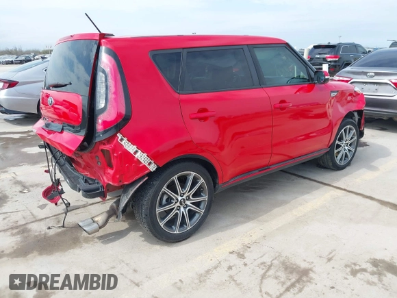 2018 Kia Soul ! with VIN KNDJX3AA8J7533909, listed as a IAAI auction lot 41677594 with 77,486 mi miles. Bid and sale history available at carsss.com. Image 4.