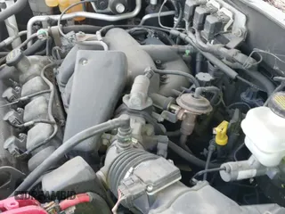 2005 Ford Escape Limited with VIN 1FMYU04185KD12777, listed as a IAAI auction lot 42845586 with 183,379 mi miles and . Bid and sale history available at DreamBid. Image 12.
