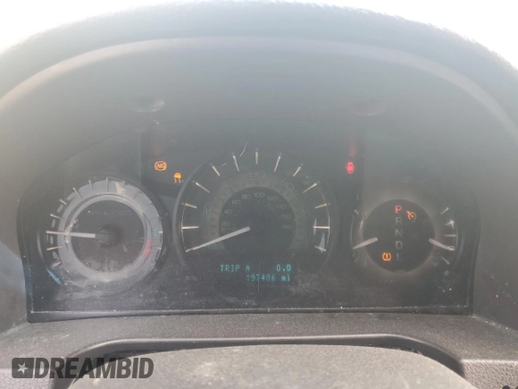 2010 Mercury Milan Premier z VIN 3MEHM0JA6AR624044, wystawiony jako Copart lot #54406895 z przebiegiem 197 486 mil mil oraz Szkoda całkowita • Salvage title. Historia ofert i sprzedaży dostępna na DreamBid. Obrazek 9.