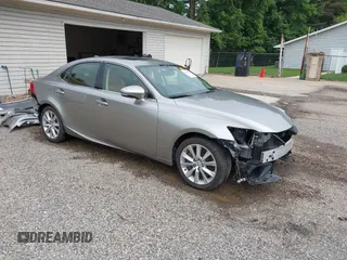 2016 Lexus IS 200t with VIN JTHBA1D20G5015102, listed as a IAAI auction lot 42440555 with 44,891 mi miles and . Bid and sale history available at DreamBid. Image 1.