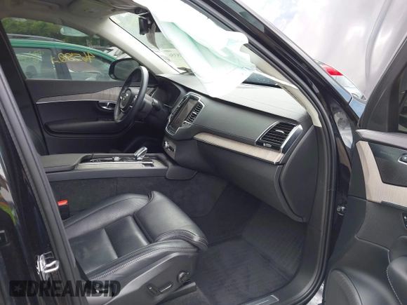 2022 Volvo XC90 Inscription с VIN YV4BR0CL8N1792448, выставлен на аукционе IAAI как лот 42255356 с пробегом 46 580 миль миль и . История ставок и продаж доступна на DreamBid. Изображение 5.