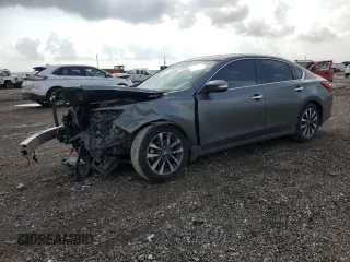 2017 Nissan Altima SV with VIN 1N4AL3AP1HC298714, listed as a Copart auction lot 54197515 with 129,738 mi miles and Salvage Title. Bid and sale history available at carsss.com. Image 1.