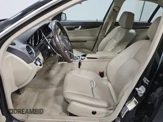 2013 Mercedes-Benz C 300 Sport with VIN WDDGF8ABXDA822502, listed as a Copart auction lot 51980405 with 118,921 mi miles and Clean Title. Bid and sale history available at DreamBid. Image 7.