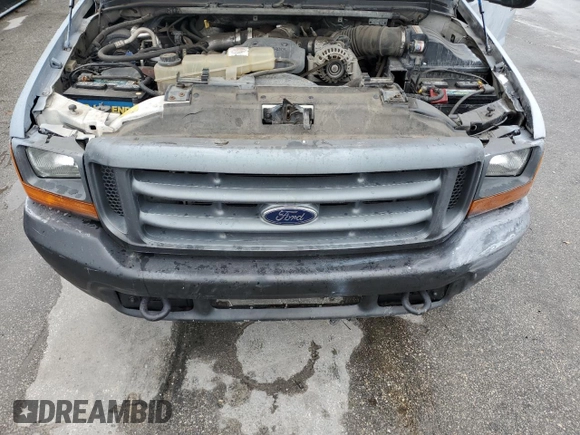 2000 Ford F-250 XL with VIN 1FTNX21F3YED35736, listed as a Copart auction lot 50309805 with 303,811 mi miles and Salvage title. Bid and sale history available at DreamBid. Image 11.