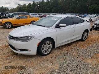 2015 Chrysler 200 Limited with VIN 1C3CCCAB3FN554686, listed as a Copart auction lot 44540565 with 140,377 mi miles and Salvage Title. Bid and sale history available at carsss.com. Image 1.