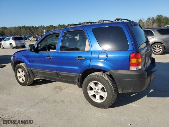 2005 Ford Escape XLT with VIN 1FMYU03145KE00758, listed as a Copart auction lot 43831175 with 225,341 mi miles and Salvage Title. Bid and sale history available at carsss.com. Image 2.
