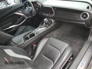 2018 Chevrolet Camaro 2SS z VIN 1G1FH1R77J0184405, wystawiony jako Copart lot #56412215 z przebiegiem 53 269 mil mil oraz Szkody całkowita. Historia ofert i sprzedaży dostępna na DreamBid. Obrazek 8.