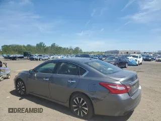2017 Nissan Altima SV z VIN 1N4AL3AP4HC186232, wystawiony jako Copart lot #56565935 z przebiegiem 108 125 mil mil oraz Szkoda całkowita • Salvage title. Historia ofert i sprzedaży dostępna na DreamBid. Obrazek 2.