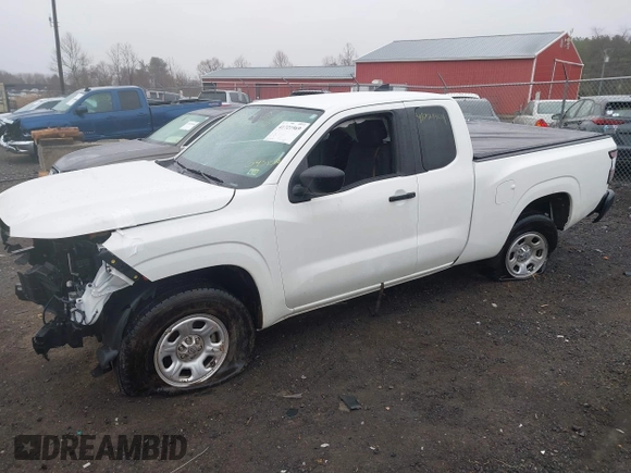2024 Nissan Frontier S z VIN 1N6ED1CL0RN645850, wystawiony jako IAAI lot #41721969 z przebiegiem 20 387 mil mil oraz . Historia ofert i sprzedaży dostępna na DreamBid. Obrazek 19.