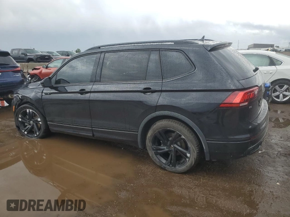 2024 Volkswagen Tiguan SE R-Line Black с VIN 3VV8B7AX3RM069570, выставлен на аукционе Copart как лот 55841875 с пробегом 12 720 миль миль и Списание • Salvage title. История ставок и продаж доступна на DreamBid. Изображение 2.