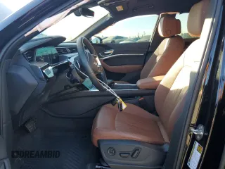 2022 Audi e-tron Premium with VIN WA1AAAGE0NB028153, listed as a Copart auction lot 68147894 with 28,256 mi miles and Salvage Title. Bid and sale history available at DreamBid. Image 7.