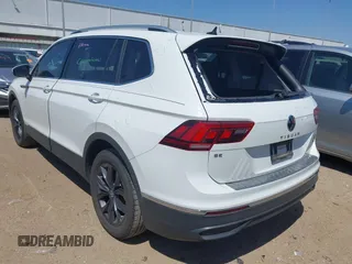 2022 Volkswagen Tiguan SE with VIN 3VV3B7AX7NM032705, listed as a IAAI auction lot 41987713 with 34,010 mi miles and . Bid and sale history available at DreamBid. Image 3.