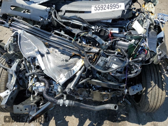 2025 Nissan Versa SV z VIN 3N1CN8EV3SL822009, wystawiony jako Copart lot #55924995 z przebiegiem Nie podano mil oraz Nie do naprawy • Non repairable. Historia ofert i sprzedaży dostępna na DreamBid. Obrazek 11.