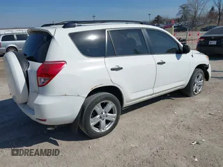 2006 Toyota RAV4 with VIN JTMBK33V165004551, listed as a IAAI auction lot 41757152 with 177,508 mi miles. Bid and sale history available at carsss.com. Image 4.