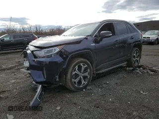 2021 Toyota RAV4 Prime XSE with VIN JTMFB3FV5MD015682, listed as a Copart auction lot 85825944 with 40,606 mi miles and Salvage Title. Bid and sale history available at carsss.com. Image 1.
