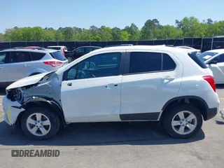2022 Chevrolet Trax LS z VIN KL7CJNSM5NB544459, wystawiony jako IAAI lot #41995429 z przebiegiem 54 609 mil mil oraz . Historia ofert i sprzedaży dostępna na DreamBid. Obrazek 15.