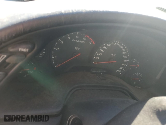 2001 Chevrolet Corvette with VIN 1G1YY32G615104139, listed as a Copart auction lot 77477034 with 0 mi miles and Salvage Title. Bid and sale history available at carsss.com. Image 9.
