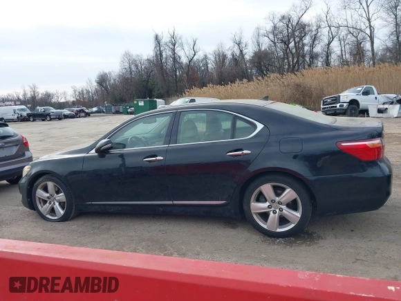 2010 Lexus LS 460 with VIN JTHBL5EF0A5091980, listed as a IAAI auction lot 41598197 with 230,278 mi miles. Bid and sale history available at carsss.com. Image 14.