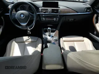 2015 BMW 3 Series 335i xDrive с VIN WBA3B9G53FNR93869, выставлен на аукционе Copart как лот 62071505 с пробегом 60 225 миль миль и Списание • Salvage title. История ставок и продаж доступна на DreamBid. Изображение 8.