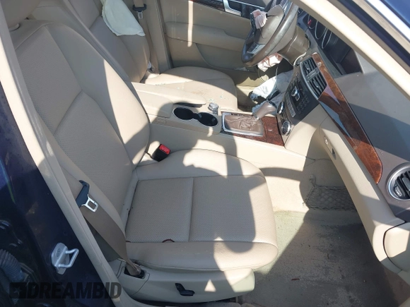 2014 Mercedes-Benz C 250 Sport with VIN WDDGF4HB6EA917896, listed as a IAAI auction lot 42368736 with 54,678 mi miles and . Bid and sale history available at DreamBid. Image 5.