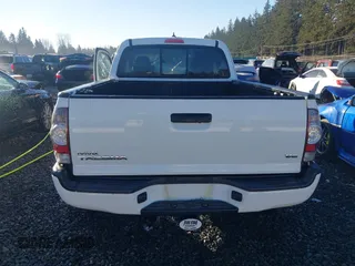 2014 Toyota Tacoma with VIN 5TFUU4EN1EX088377, listed as a IAAI auction lot 41443682 with 67,185 mi miles and . Bid and sale history available at DreamBid. Image 16.