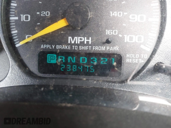 2002 Chevrolet Suburban LS with VIN 1GNFK16Z02J222591, listed as a IAAI auction lot 41791272 with 238,475 mi miles. Bid and sale history available at carsss.com. Image 7.