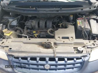 2000 Plymouth Voyager z VIN 2P4GP45R3YR635266, wystawiony jako IAAI lot #42220969 z przebiegiem 218 873 mil mil oraz . Historia ofert i sprzedaży dostępna na DreamBid. Obrazek 10.