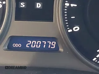 2009 Lexus IS 250 z VIN JTHCK262395031561, wystawiony jako IAAI lot #41975402 z przebiegiem 200 779 mil mil oraz . Historia ofert i sprzedaży dostępna na DreamBid. Obrazek 16.