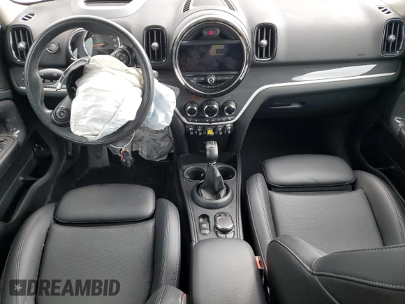 2018 MINI Countryman Cooper S E with VIN WMZYU7C4XJ3E56699, listed as a Copart auction lot 68438574 with 26,120 mi miles and Salvage Title. Bid and sale history available at carsss.com. Image 8.