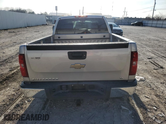 2007 Chevrolet Silverado 1500 LTZ with VIN 2GCEC19J971591295, listed as a Copart auction lot 43725545 with 180,778 mi miles and Salvage Title. Bid and sale history available at carsss.com. Image 6.