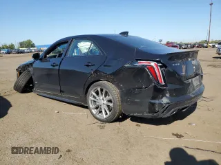 2022 Cadillac CT4-V z VIN 1G6DH5RL2N0121059, wystawiony jako Copart lot #71968614 z przebiegiem 55 049 mil mil oraz Szkody całkowita. Historia ofert i sprzedaży dostępna na DreamBid. Obrazek 2.
