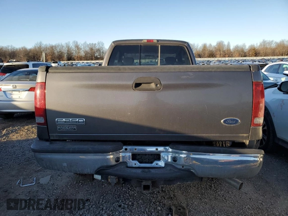 2005 Ford F-250 XL с VIN 1FTSX21505EA55701, выставлен на аукционе Copart как лот 41413775 с пробегом 132 275 миль миль и Чистый • Clean title. История ставок и продаж доступна на DreamBid. Изображение 6.